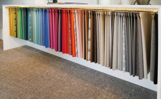 Jakie rozmiary firan gotowych znajdziesz w naszej hurtowni?