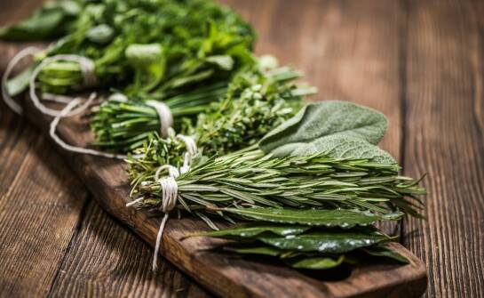 Jak zioła szwedzkie Marii Treben wspierają zdrowy styl życia?