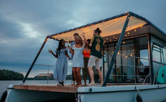 Jak wybrać najlepszy statek na wieczór kawalerski?