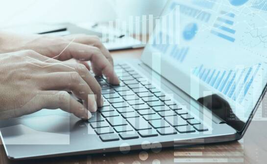 Prowadzenie ksiąg przychodów i rozchodów: korzyści dla przedsiębiorcy