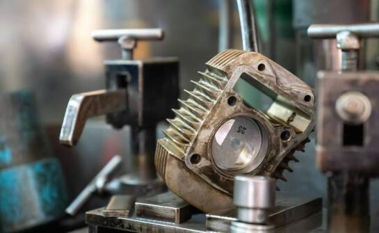 Nagrzewnice olejowe w pojazdach użytkowych – najważniejsze aspekty bezpieczeństwa