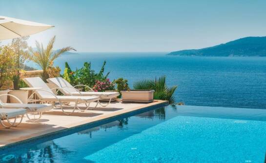 Najnowsze trendy w projektowaniu systemów ogrzewania basenów