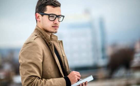 Prywatny detektyw Łódź: Specjalistyczne usługi dla klientów biznesowych