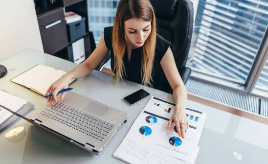 Jak usługi księgowe w Białymstoku mogą pomóc w ewidencjonowaniu operacji gospodarczych?