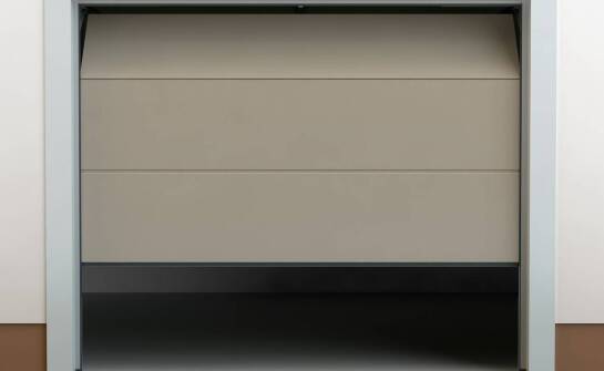 Jakie funkcje pełnią bramy garażowe przemysłowe w przestrzeniach komercyjnych?