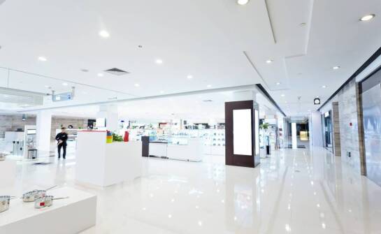 Zrównoważone podejście do sprzątania obiektów handlowych