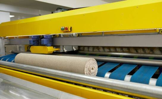 Rola maszynowego trzepania w skutecznym czyszczeniu dywanów