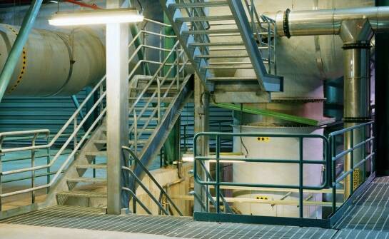 Zastosowanie balustrad przemysłowych w instalacjach ciepłowniczych