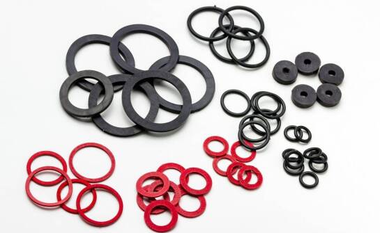 Jakie czynniki decydują o wyborze uszczelnień gumowych w przemyśle energetycznym?