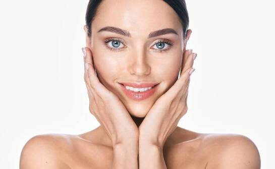 Jak epilacja laserowa wpływa na estetykę skóry twarzy?