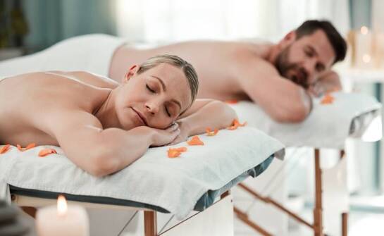 Relaksacyjny rytuał dla par: odkryj nasze wyjątkowe oferty
