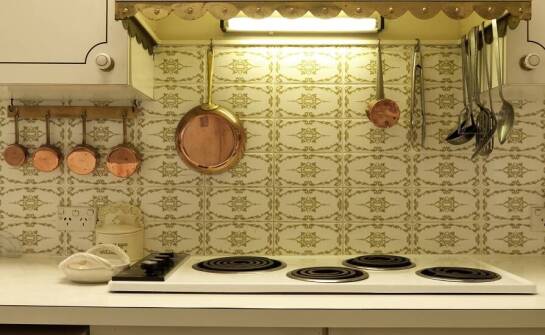 Tapety winylowe do kuchni – dlaczego warto je wybrać?