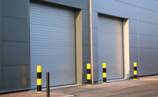 Efektywność bram przeciwpożarowych rolowanych w ochronie przed dymem i gazami