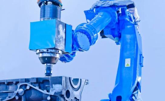 Efektywność energetyczna dzięki robotom przemysłowym – jak obniżyć koszty produkcji?