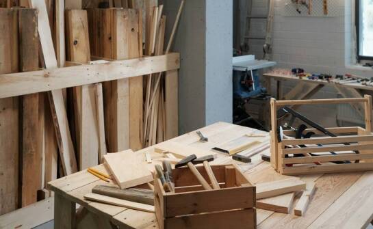 Tradycyjne techniki wytwarzania szczotek do brody – co warto wiedzieć?