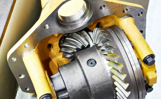 Półoś C 4011 – rola w zapewnieniu stabilności pracy maszyn