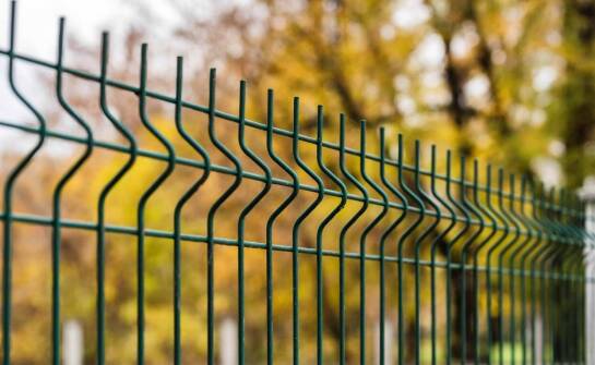 Jakie są korzyści z użycia ocynkowanych słupków do systemów ogrodzeniowych?