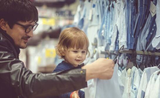 Jakie elementy garderoby oferuje odzież dla najmłodszych Manilla?