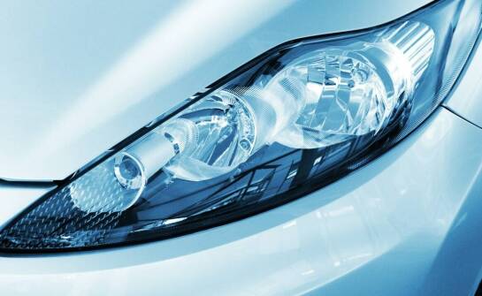 Zastosowanie tkanin z włókna szklanego w przemyśle samochodowym: kluczowe zalety.