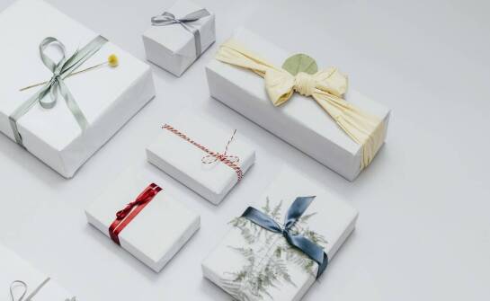Czy kwadratowe pudełka na prezent sprawdzą się na zakończenie roku szkolnego?