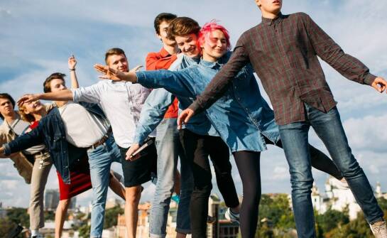 Znaczenie patriotycznej mody w literaturze młodzieżowej