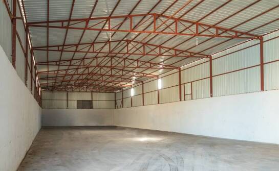 Dlaczego namiotowe hale są idealne do przechowywania maszyn rolniczych?