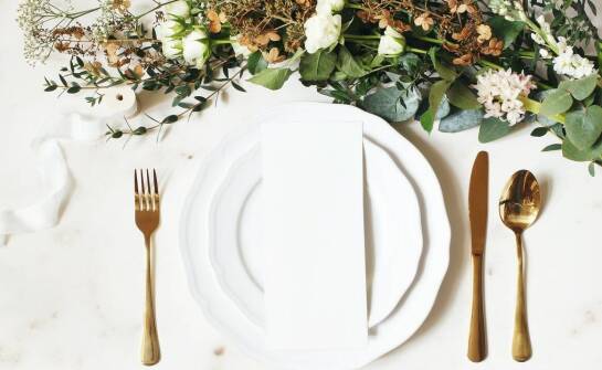 Degustacyjne menu na chrzciny – jak zaskoczyć gości różnorodnością smaków?