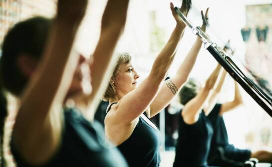 Jak pilates na reformerach wpływa na ogólne samopoczucie i psychiczne zdrowie?