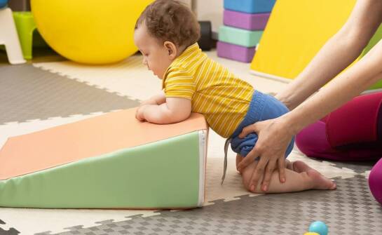 Jakie ruchowe zajęcia oferuje żłobek?