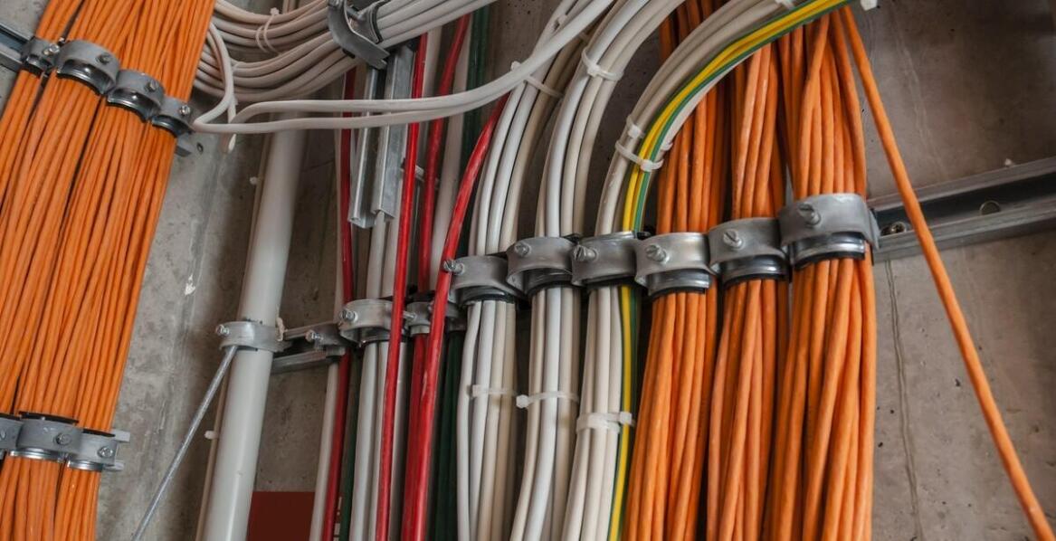 Kluczowe aspekty wyboru i zastosowania przewodów energetycznych