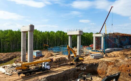 Rola elektrycznych instalacji w budowie nowoczesnych mostów i tuneli