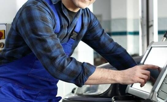 Jak serwis wykorzystuje stół probierczy Bosch do testów pompowtryskiwaczy VW?