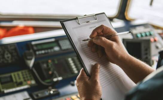 Jakie są najważniejsze aspekty zgodności audytów w transporcie?