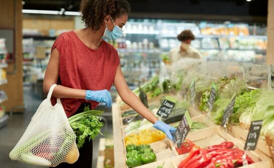 Jak zrównoważony rozwój wpływa na postrzeganie marki Stokrotka przez klientów?