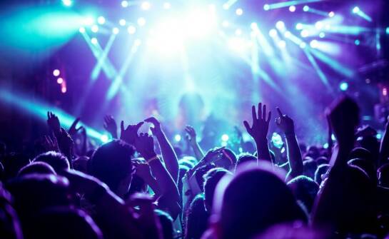 Współczesne interpretacje dzieł Chopina podczas koncertów w Warszawie