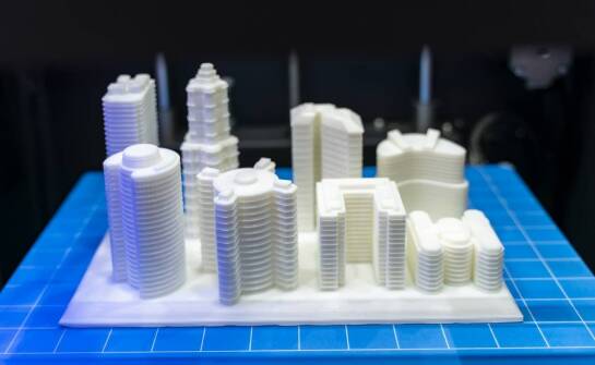 Odkryj fascynujące architektoniczne detale w Londynie dzięki puzzlom 3D.