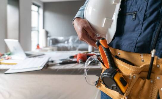 Kiedy i dlaczego warto skorzystać z profesjonalnych usług remontowych?