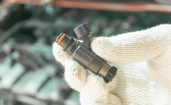 Znaczenie regeneracji wtryskiwaczy dla pojazdów o dużym przebiegu