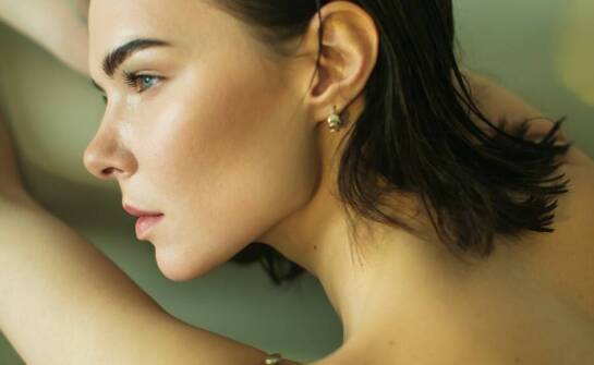 Nowoczesne podejście do biżuterii: kwadratowe kolczyki ze stali chirurgicznej