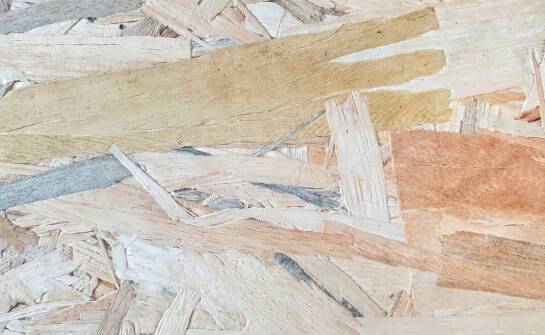 Wpływ warunków otoczenia na skuteczność usuwania kleju po taśmie