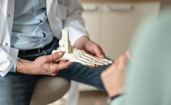 Jak przebiega konsultacja w sprawie protezy z NFZ?