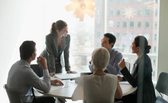 Sesje zdjęciowe dla zarządu – klucz do budowania autorytetu