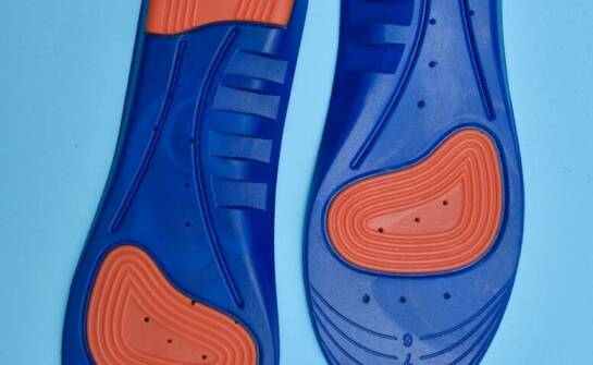 Wpływ ortopedycznych skarpetek na redukcję bólu stóp