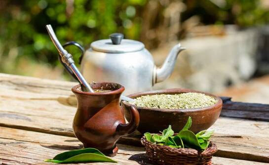 Niezbędne akcesoria do yerba mate - poradnik dla początkujących