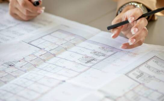 Projektowanie dachu a integracja systemów do odwadniania