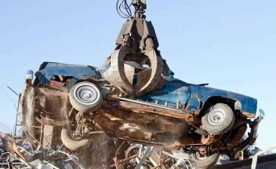 Wpływ auto złomu na redukcję odpadów wielkogabarytowych