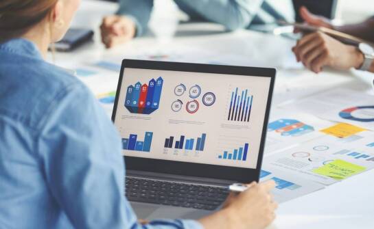 Jak budować wiarygodność marki w internecie?