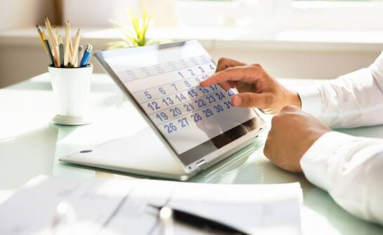 Jakie są prawa pracodawców i pracowników dotyczące wolnych dni?