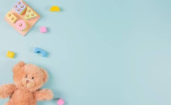 Czapeczki dla niemowląt – jak wybrać idealną czapeczkę na każdą porę roku?