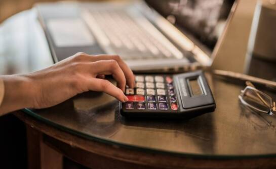 Dlaczego warto skorzystać z kalkulatora OC przy wyborze polisy?